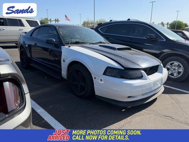 2001 Ford Mustang Standard