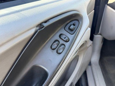 2001 Ford Mustang Standard