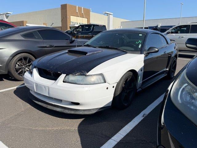 2001 Ford Mustang Standard