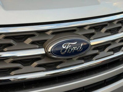 2018 Ford Explorer Base