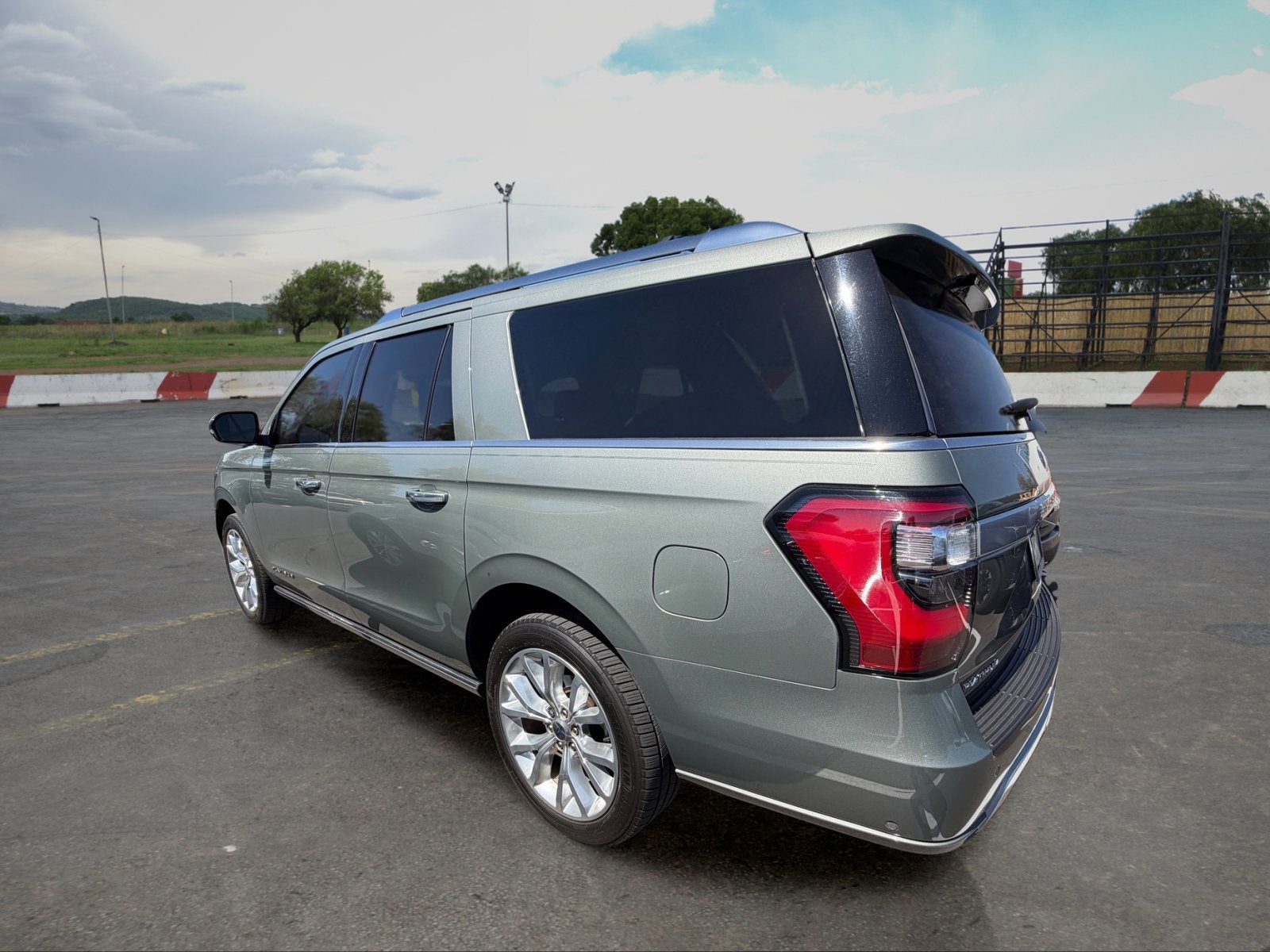 2019 Ford Expedition Max Platinum