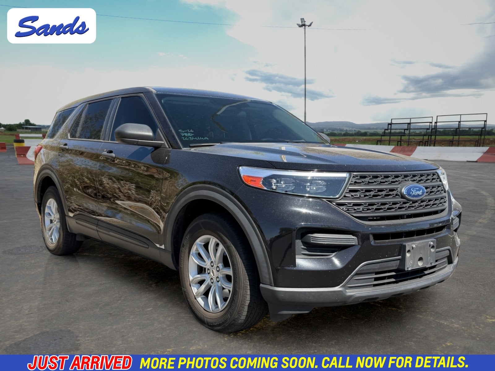 2020 Ford Explorer Base 4WD's photo