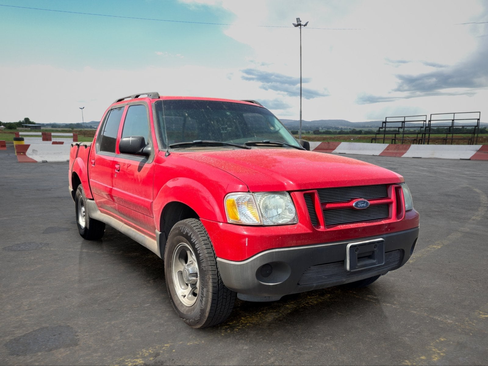 2005 Ford Explorer Sport Trac XLS
