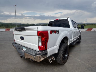 2017 Ford Super Duty F-250 SRW Lariat