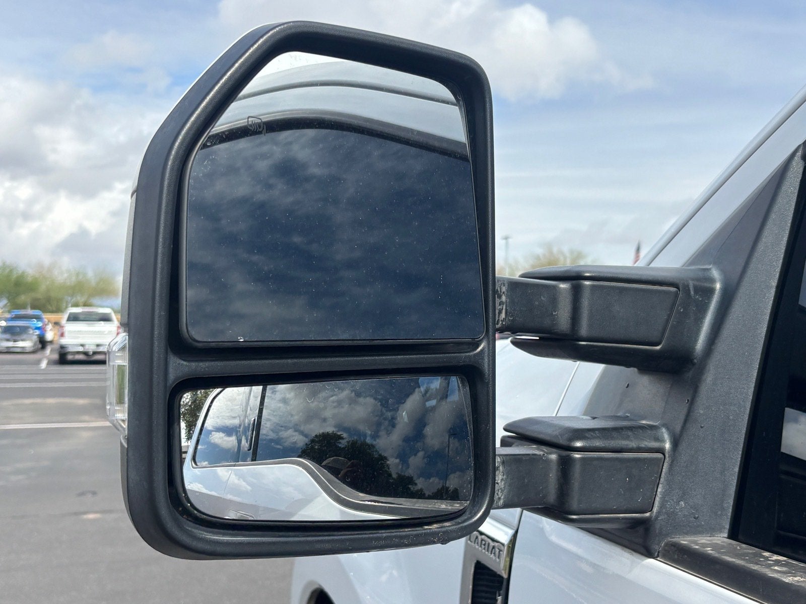 2017 Ford Super Duty F-250 SRW Lariat