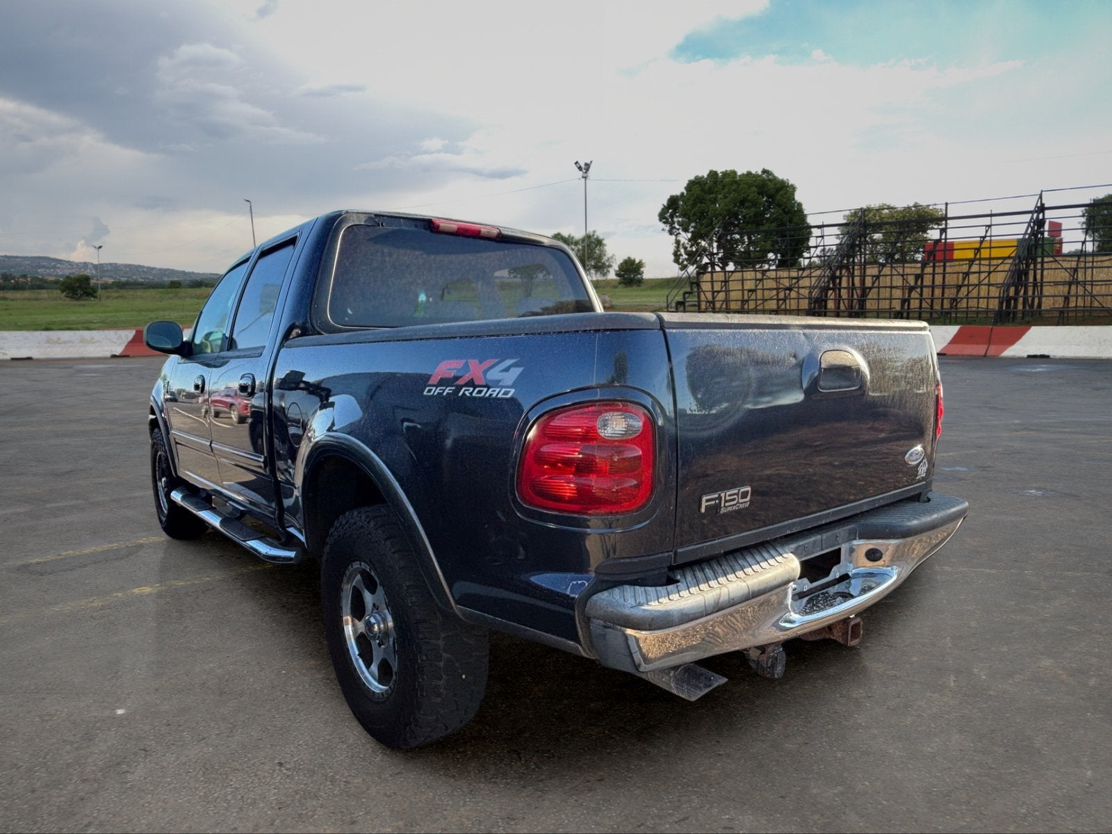 2002 Ford F-150 XLT