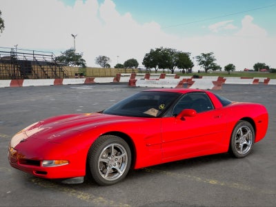 2000 Chevrolet Corvette Base