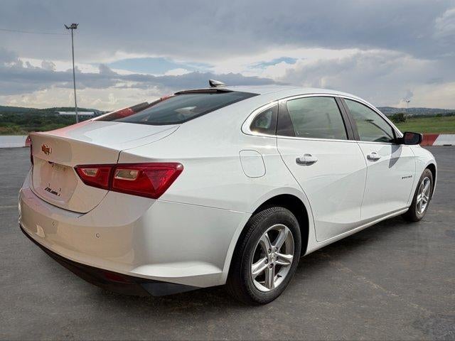 2025 Chevrolet Malibu LS