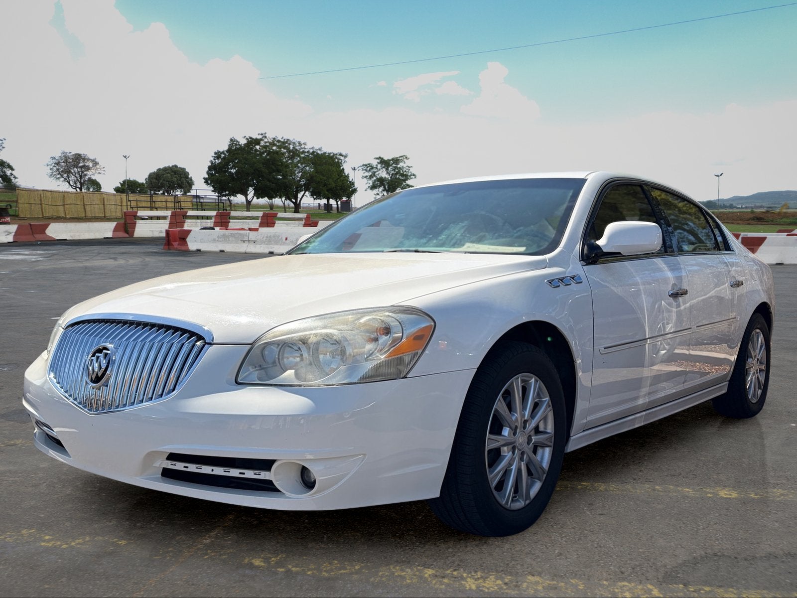 2011 Buick Lucerne CX