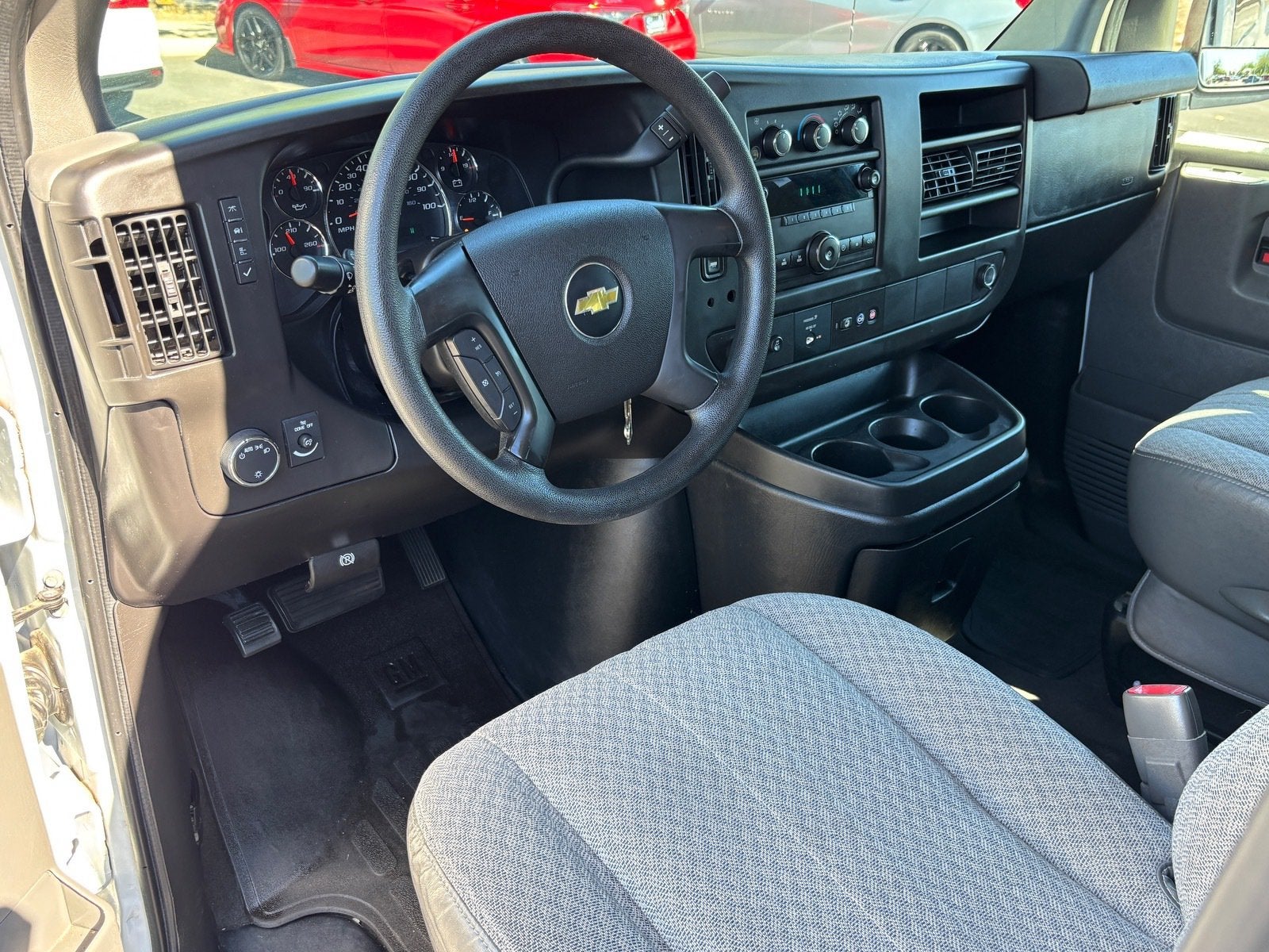 2013 Chevrolet Express Passenger 2500 LT