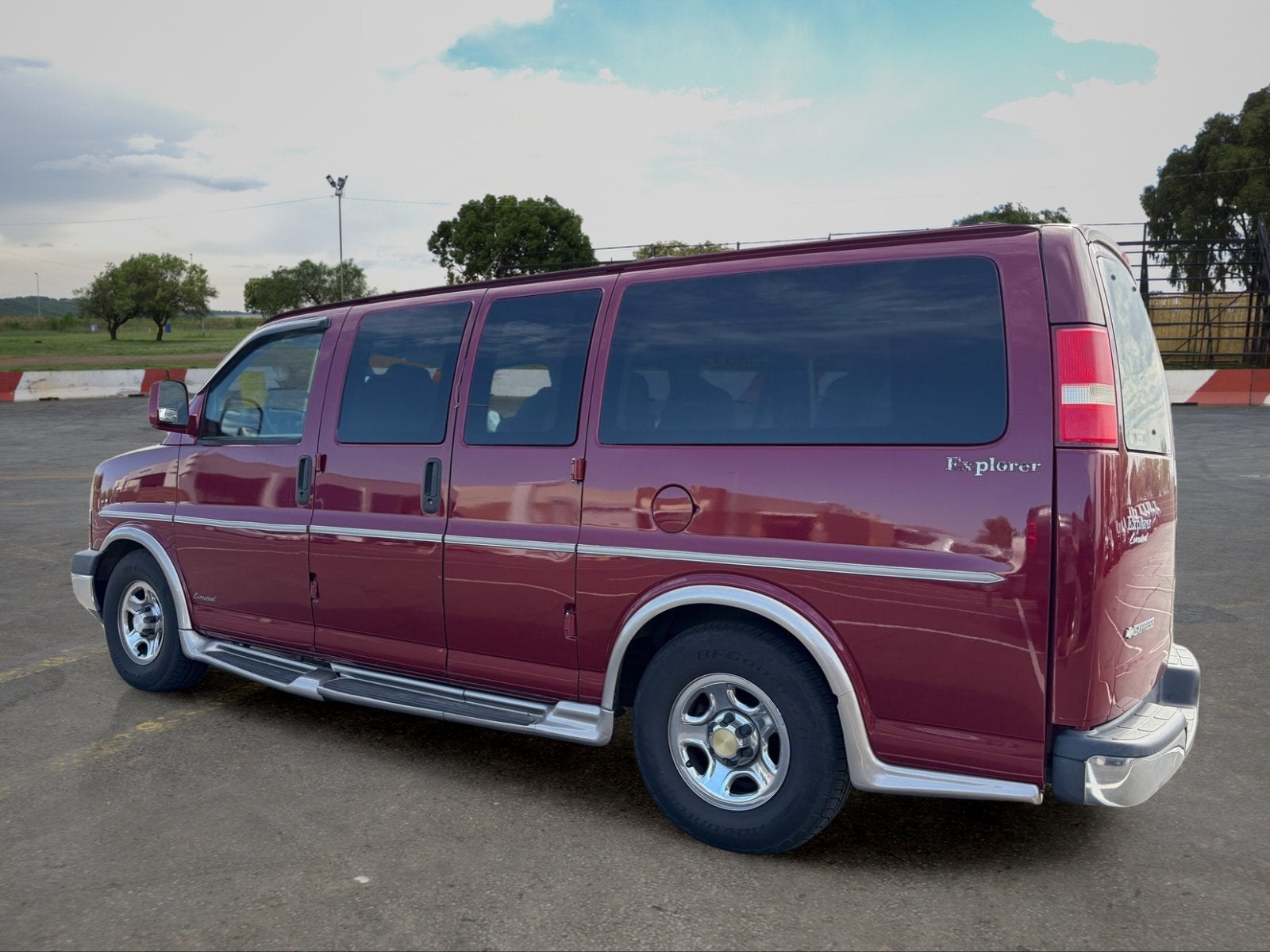 2007 Chevrolet Express Cargo 1500 YF7 Upfitter
