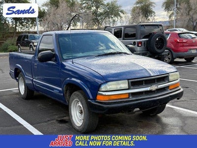 2002 Chevrolet S10 Base
