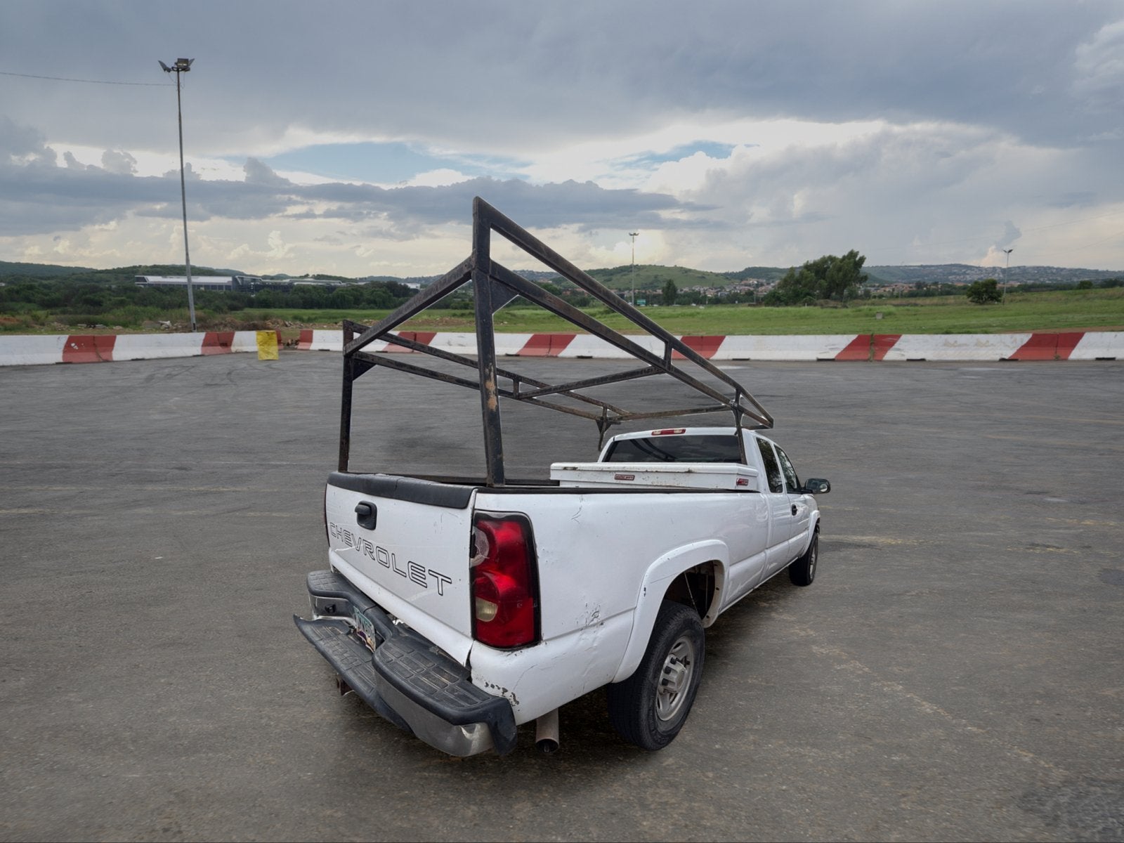 2004 Chevrolet Silverado 2500 HD LS