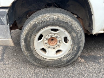 2004 Chevrolet Silverado 2500 HD LS