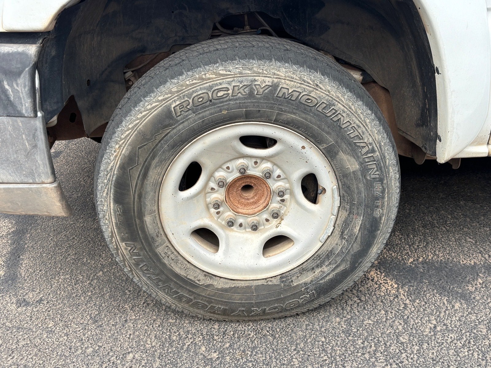 2004 Chevrolet Silverado 2500 HD LS