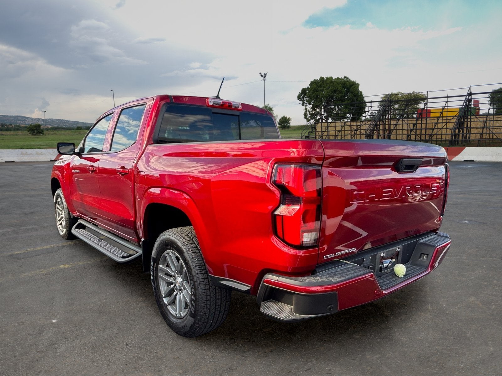 2025 Chevrolet Colorado WT/LT