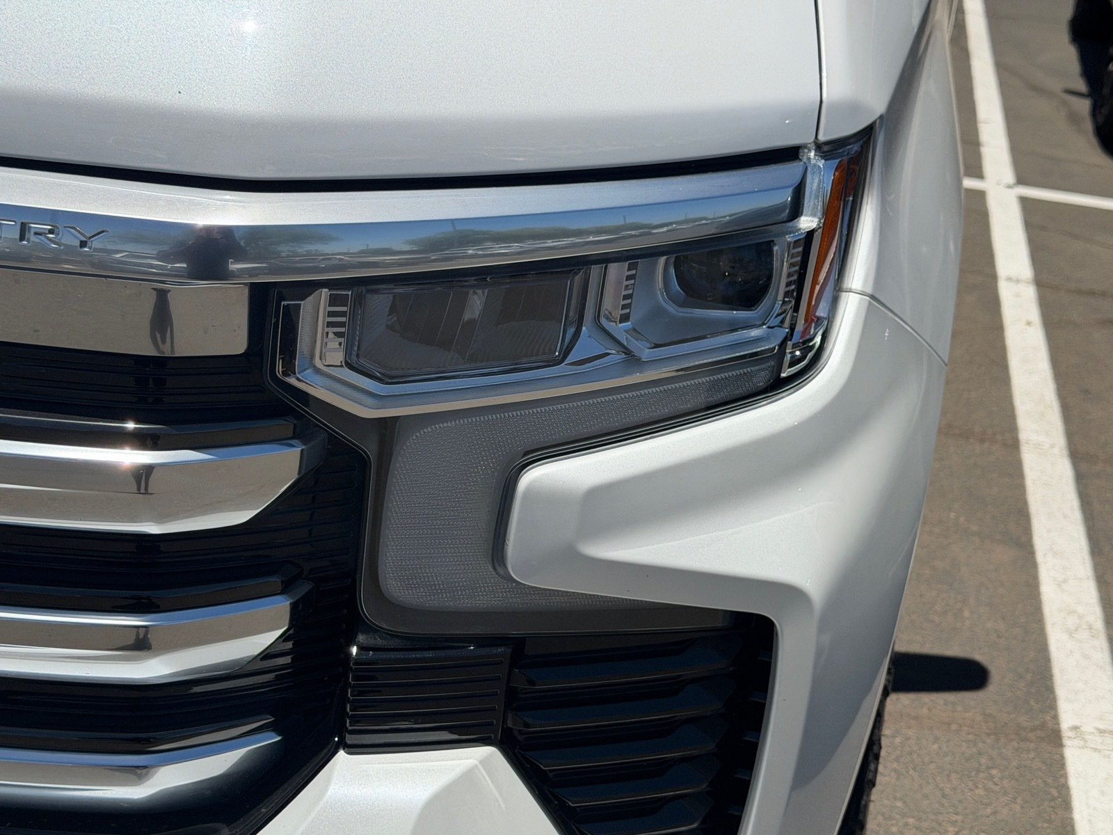 2023 Chevrolet Silverado 1500 High Country