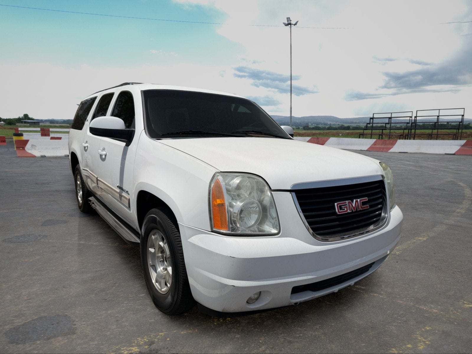2013 GMC Yukon XL SLE
