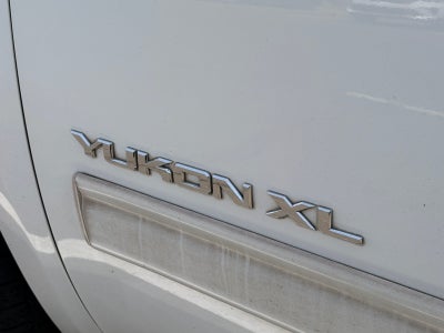 2013 GMC Yukon XL SLE