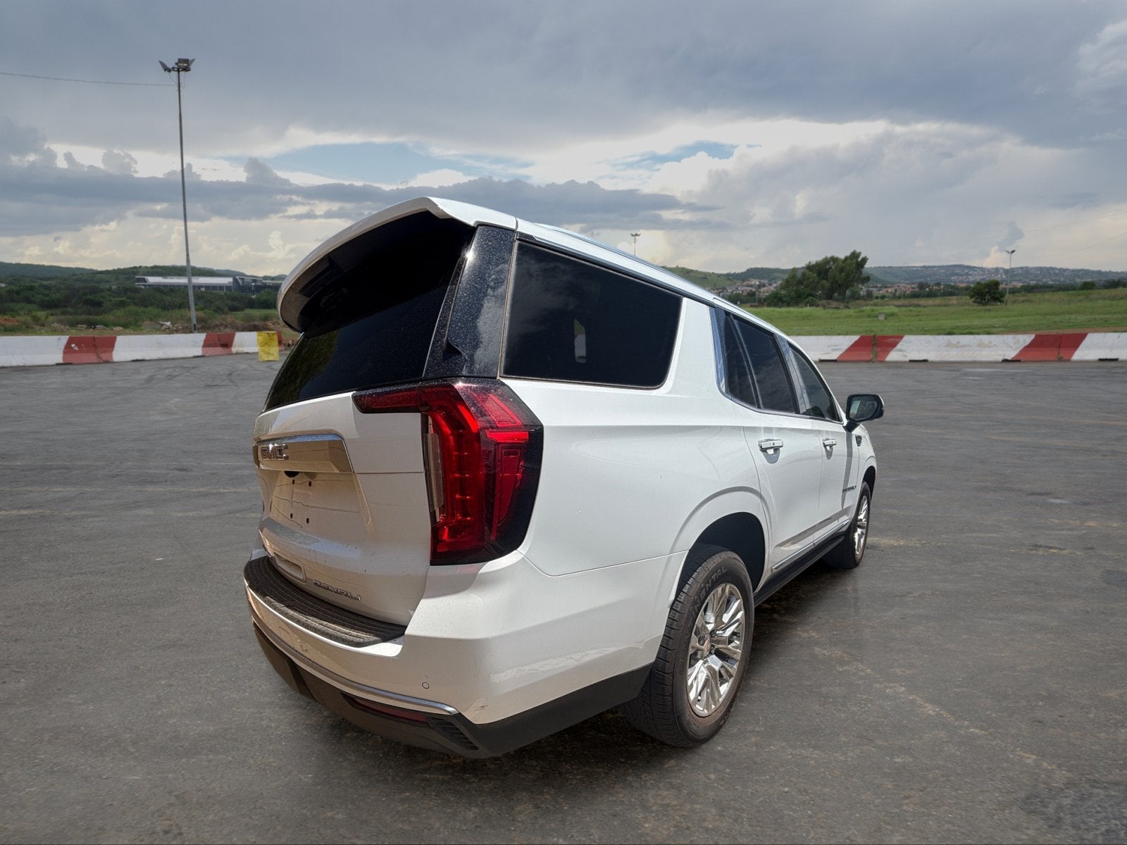 2024 GMC Yukon Denali