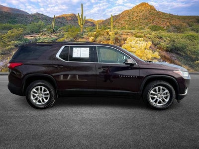 2020 Chevrolet Traverse LT Cloth