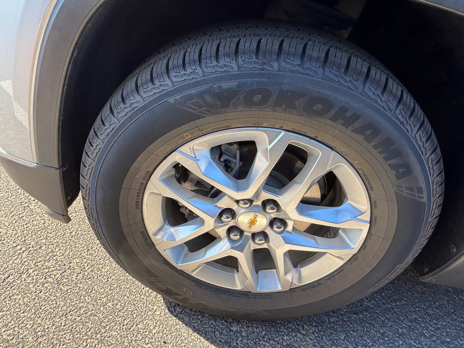 2021 Chevrolet Traverse LT Cloth