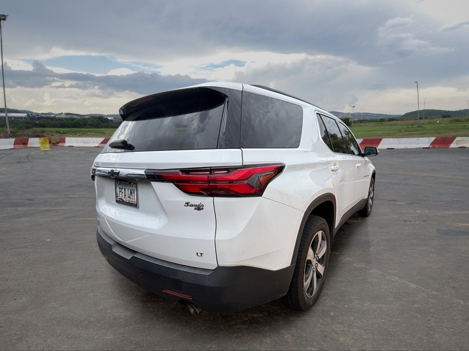 2022 Chevrolet Traverse LT Leather