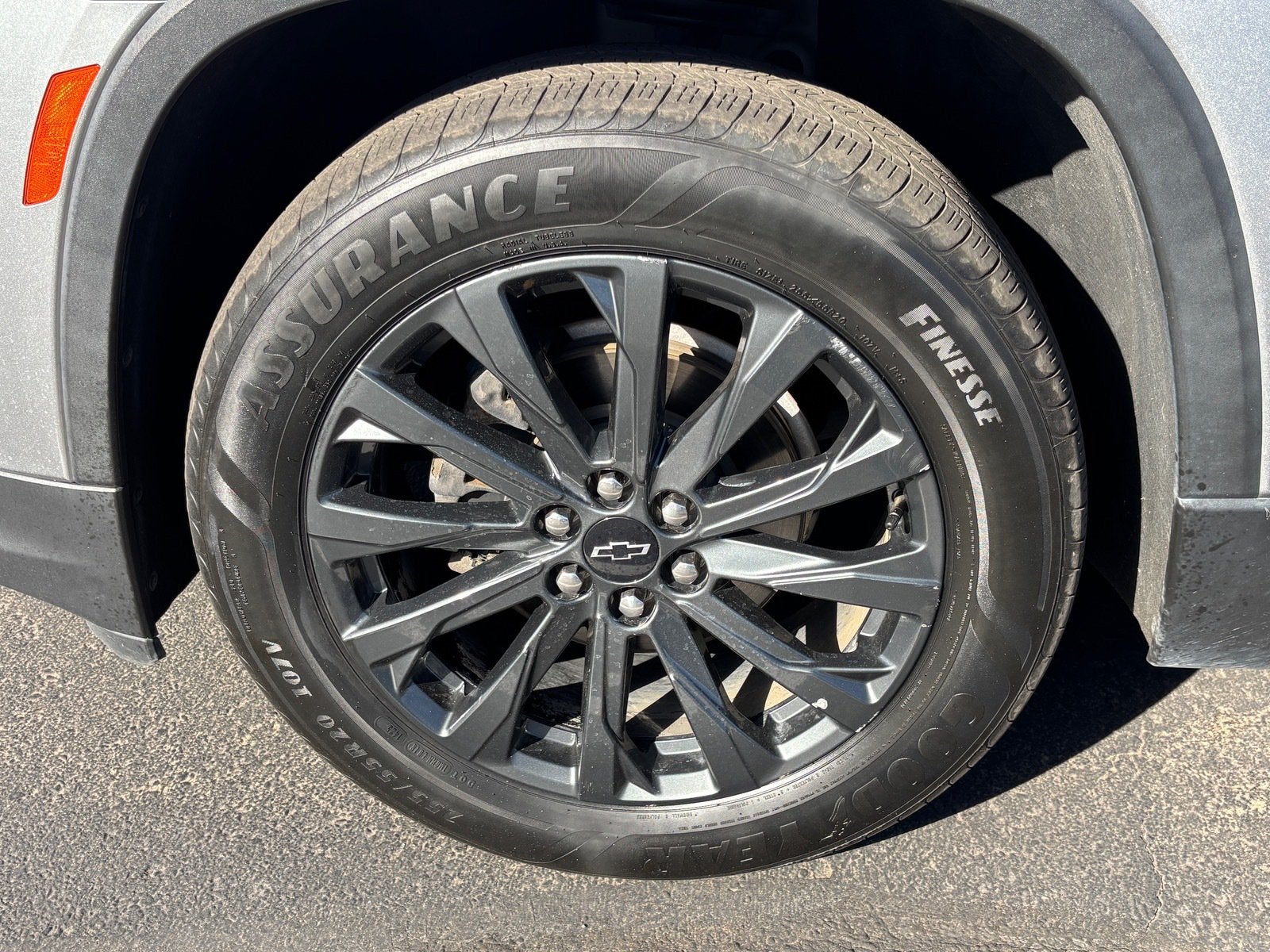 2023 Chevrolet Traverse RS
