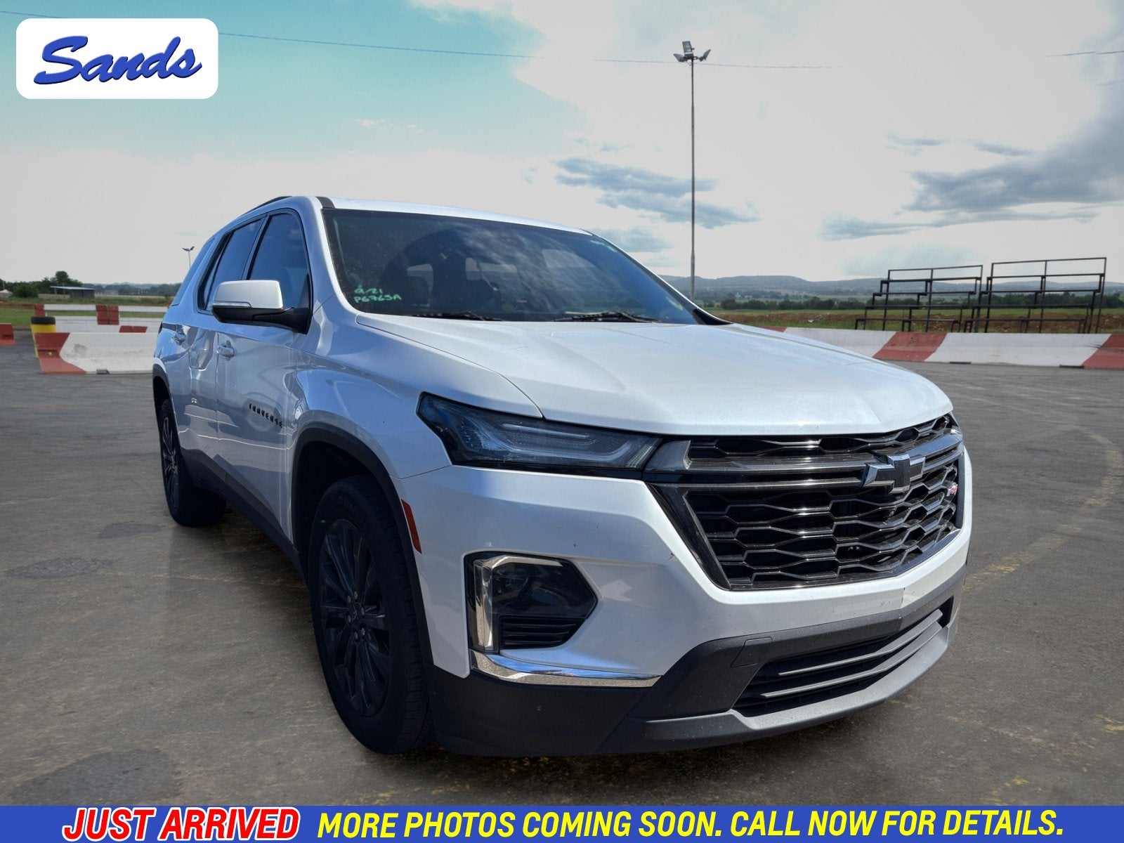 2023 Chevrolet Traverse RS