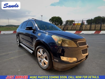 2011 Chevrolet Traverse LT w/1LT