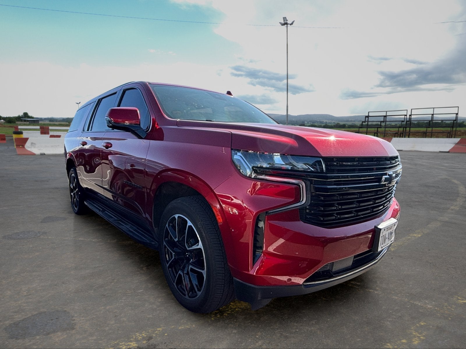 2023 Chevrolet Suburban RST