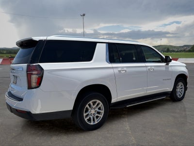 2023 Chevrolet Suburban LS