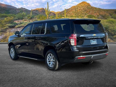 2024 Chevrolet Suburban LT