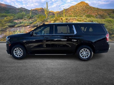 2024 Chevrolet Suburban LT