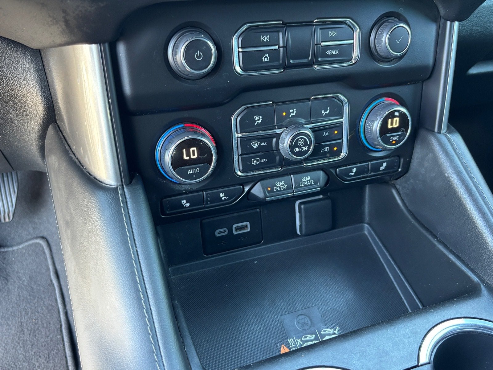 2023 Chevrolet Suburban Z71