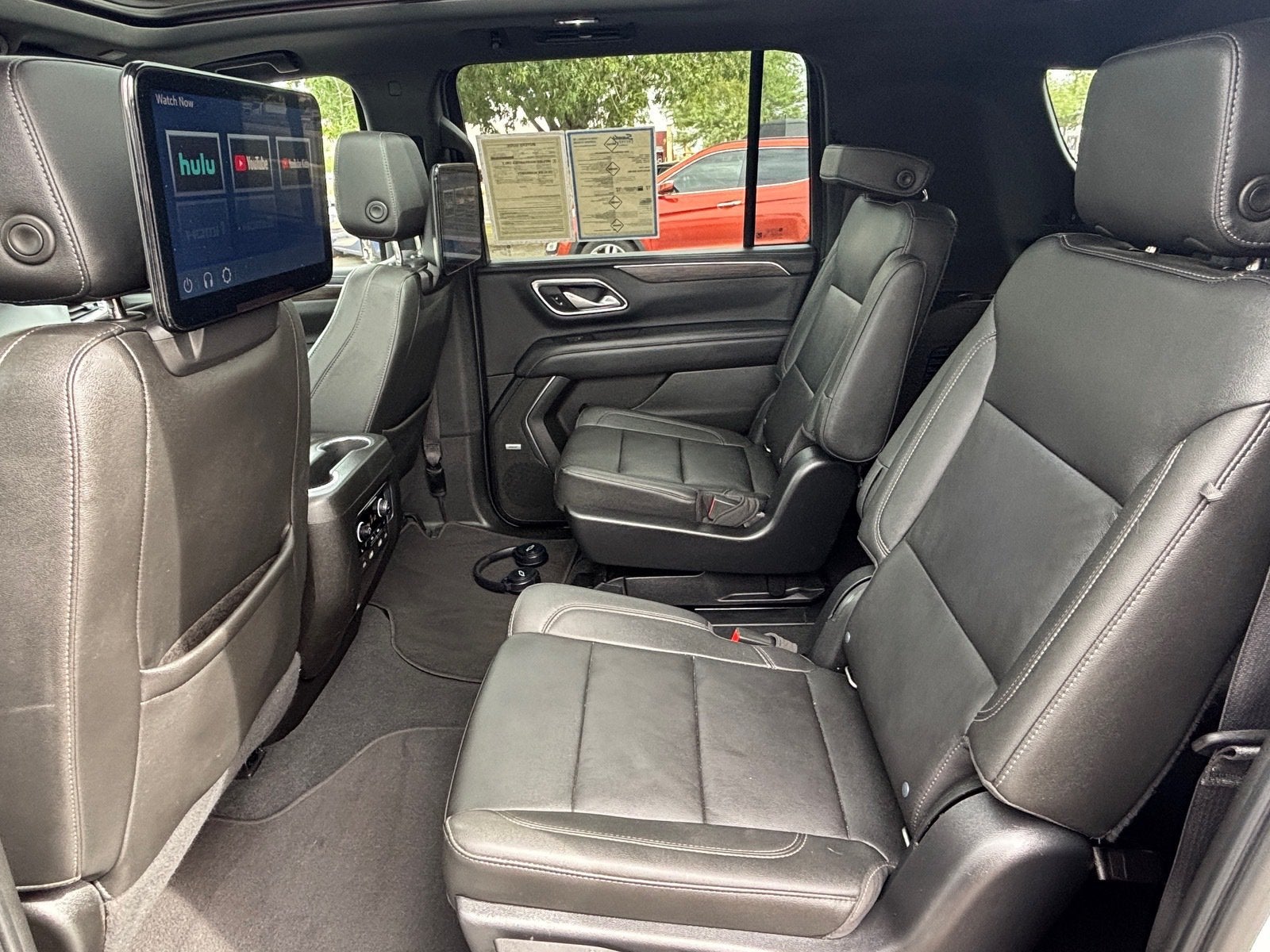 2022 Chevrolet Suburban Z71