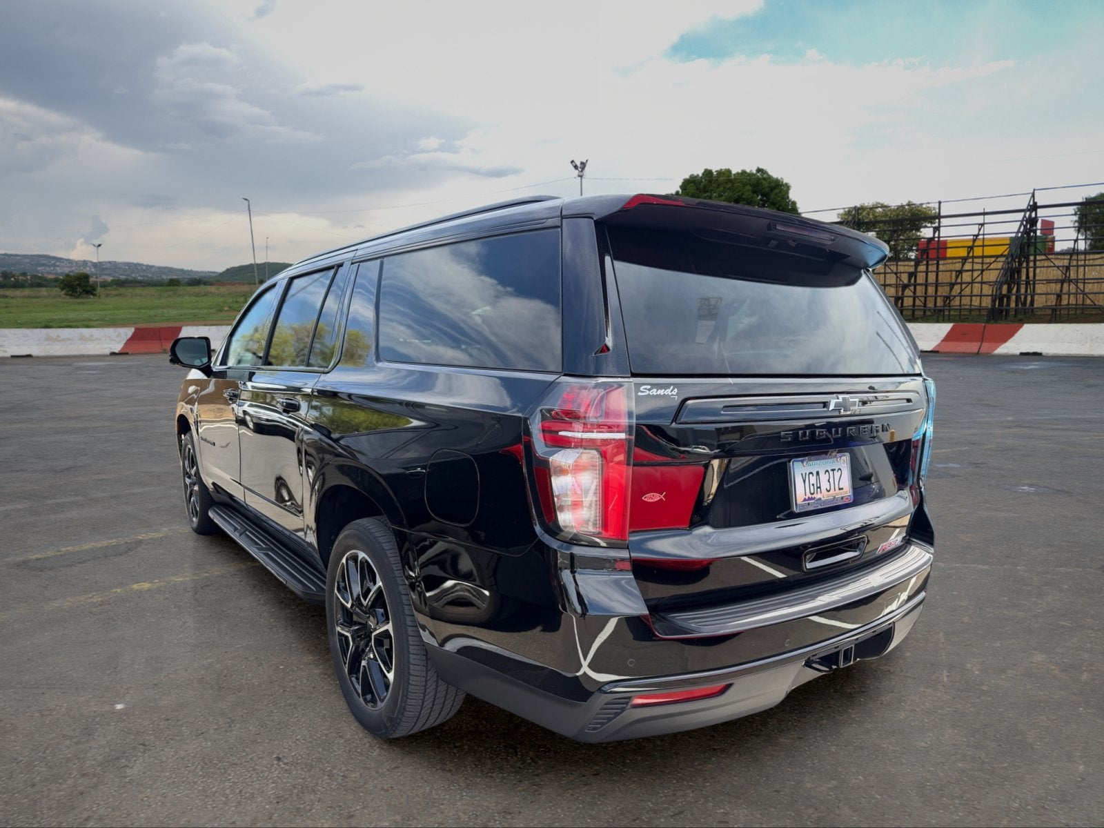 2023 Chevrolet Suburban RST
