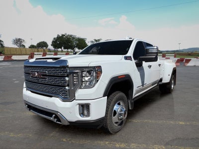 2022 GMC Sierra 3500 HD Denali