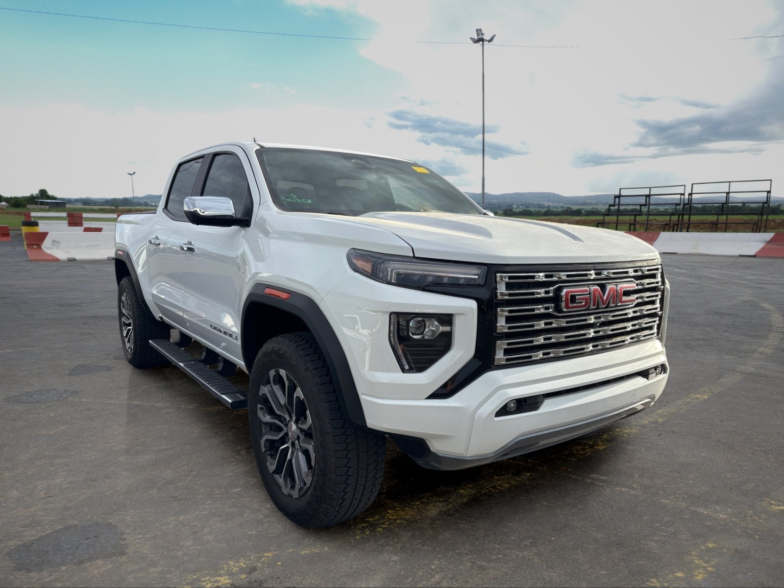2025 GMC Canyon Denali