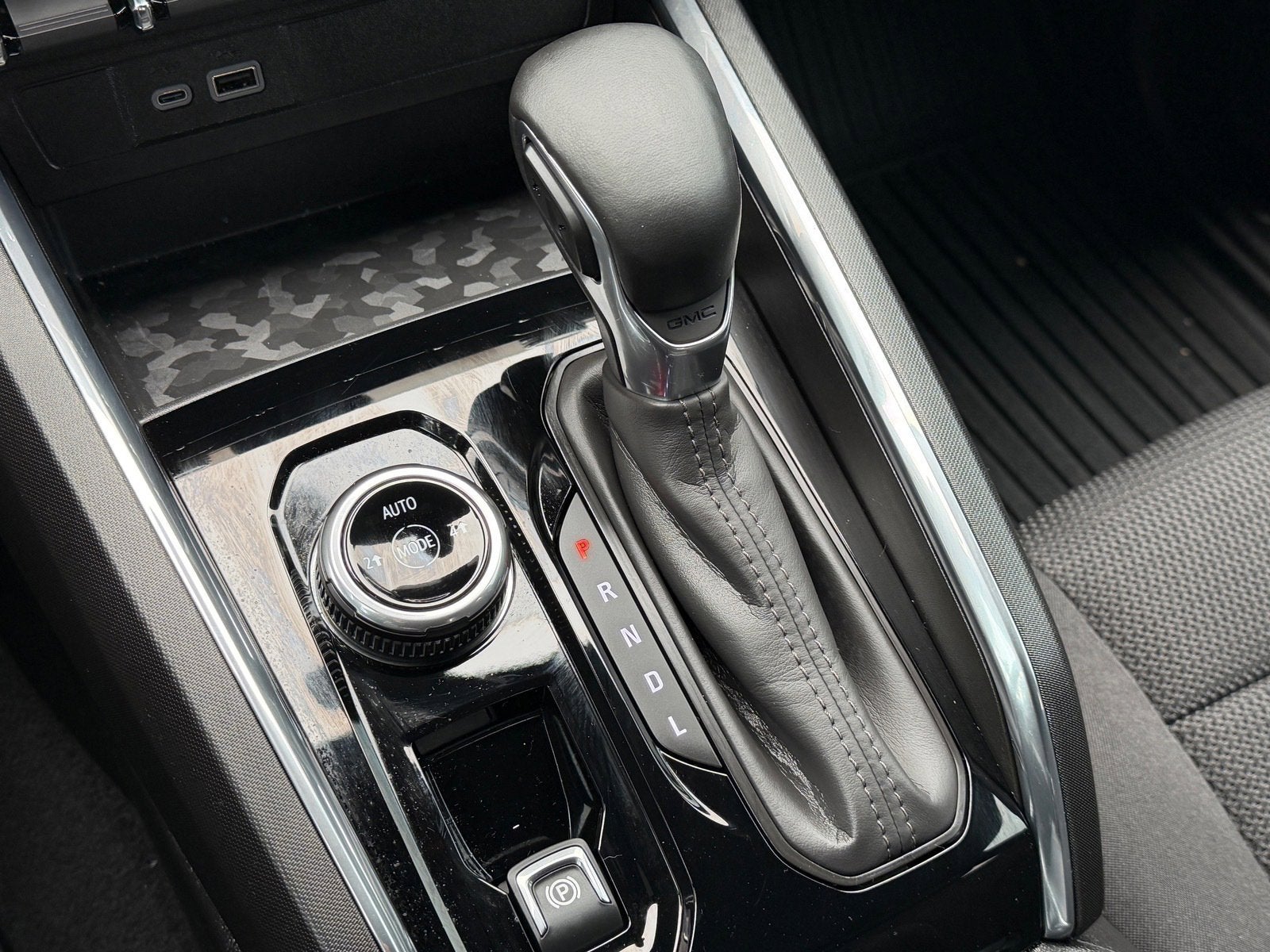 2024 GMC Canyon Elevation
