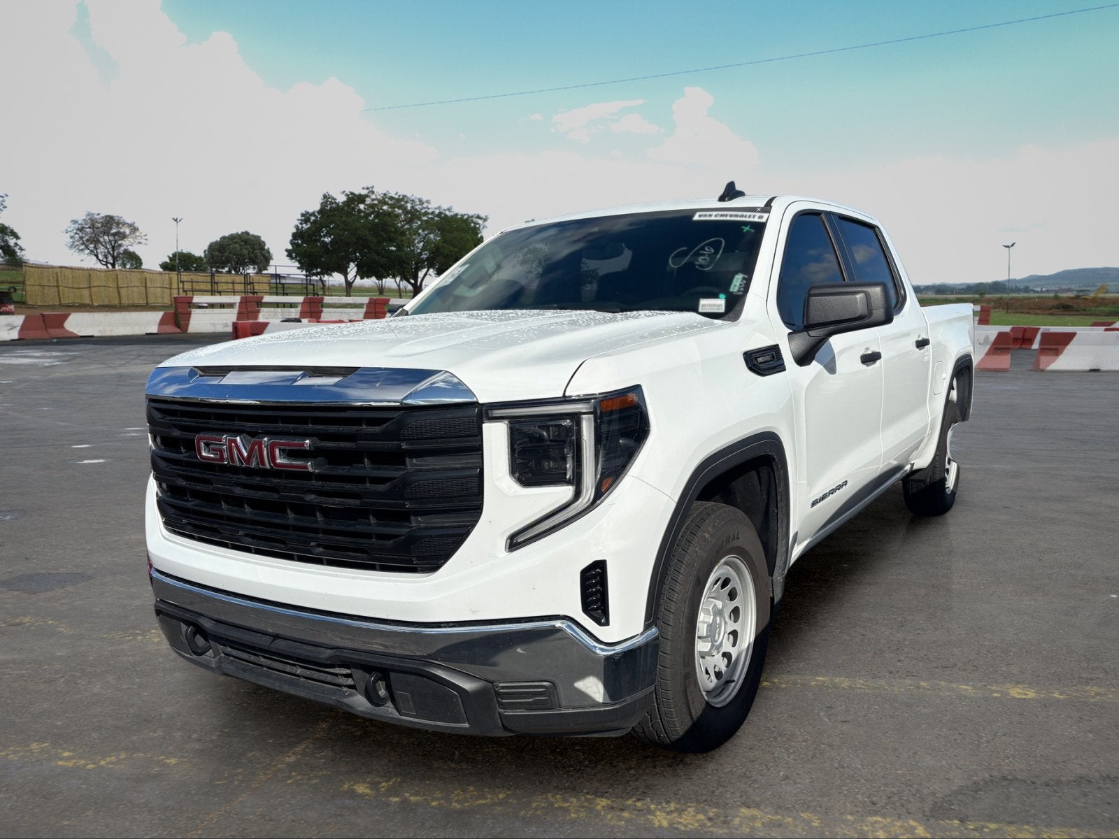 2026 GMC Sierra 1500 Pro