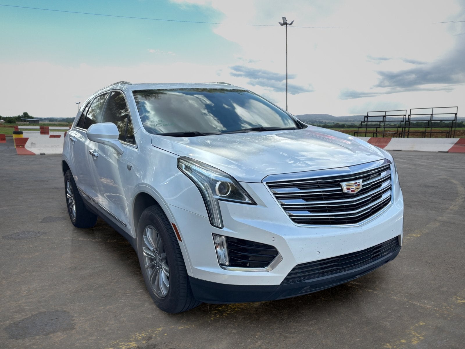 2017 Cadillac XT5 Luxury FWD