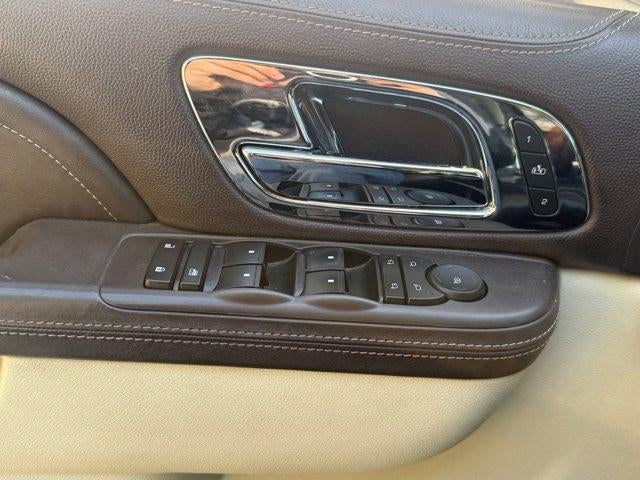 2011 Cadillac Escalade Platinum Edition