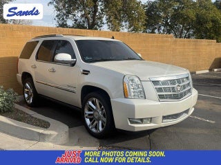 2011 Cadillac Escalade Platinum Edition