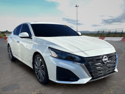 2025 Nissan Altima SL