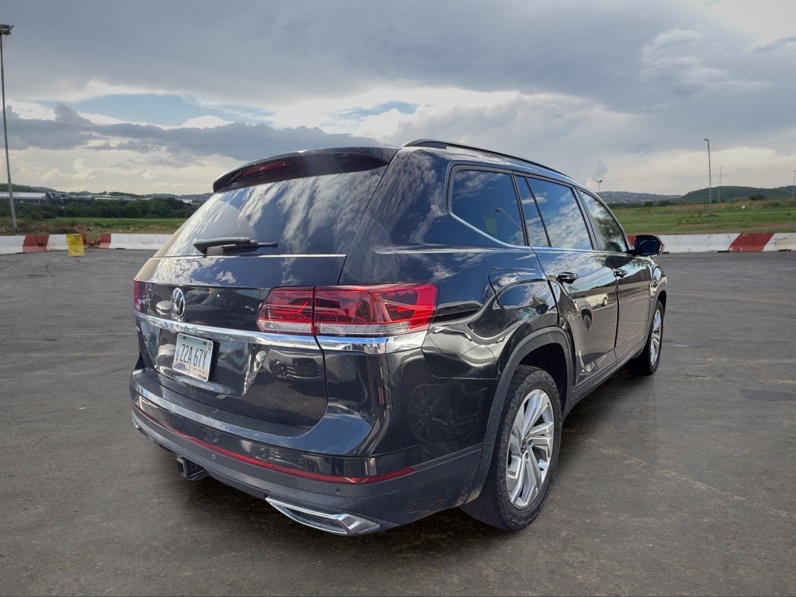 2021 Volkswagen Atlas 3.6L V6 SE w/Technology