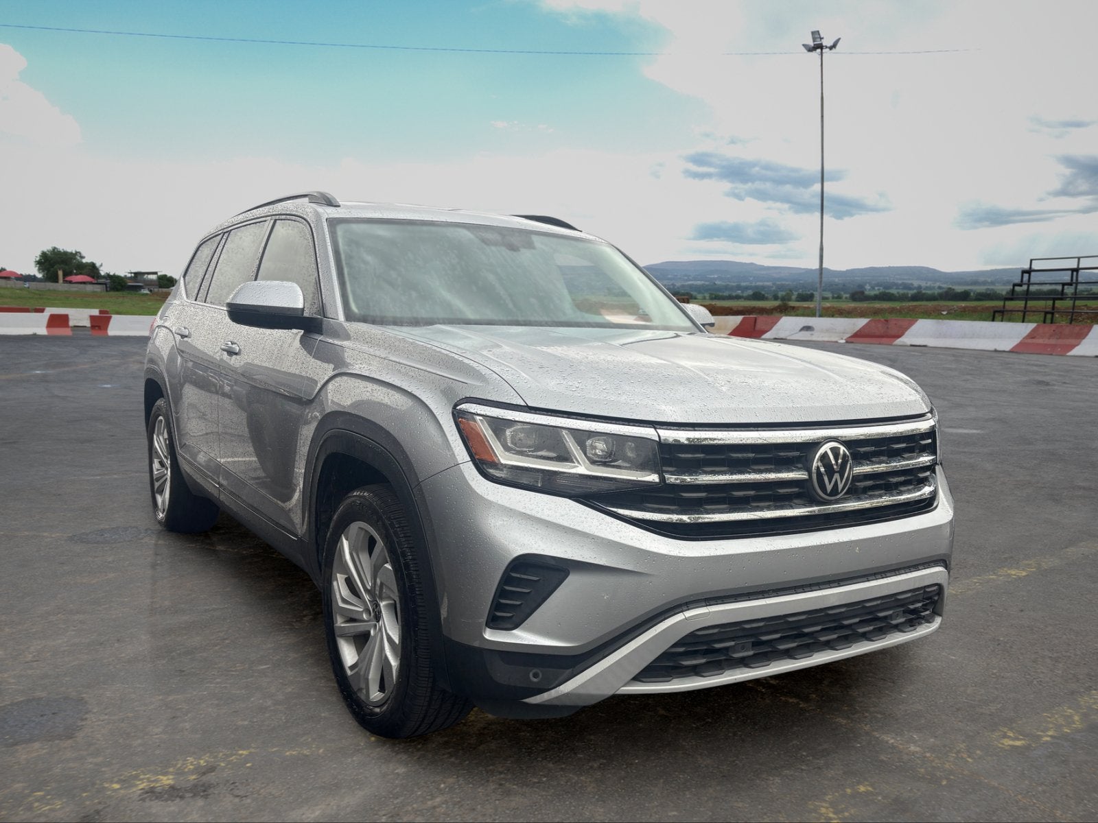 2021 Volkswagen Atlas 3.6L V6 SE w/Technology