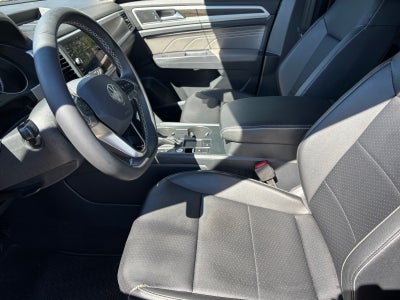 2021 Volkswagen Atlas 3.6L V6 SE w/Technology
