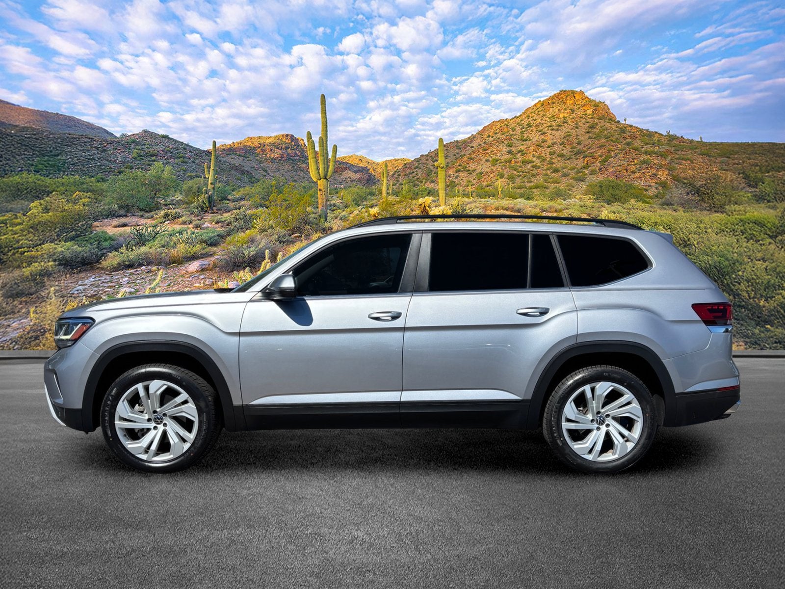 2021 Volkswagen Atlas 3.6L V6 SE w/Technology