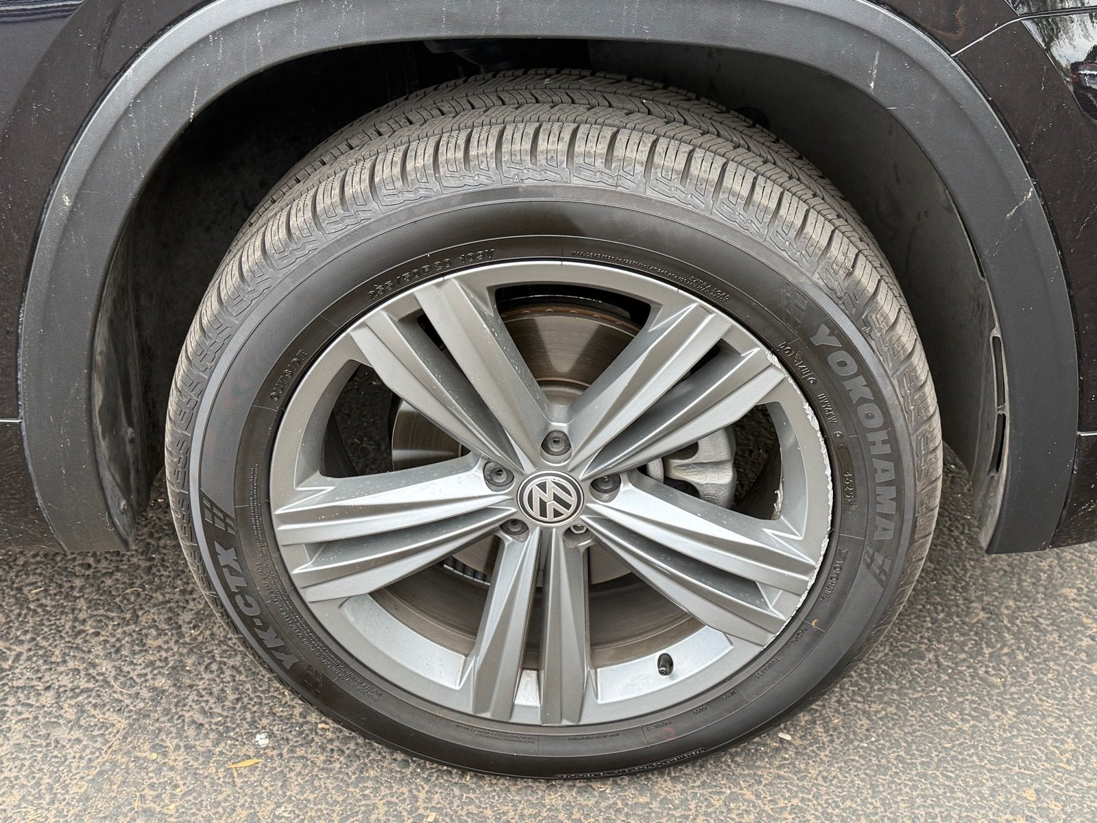 2019 Volkswagen Atlas 3.6L V6 SE w/Technology R-Line